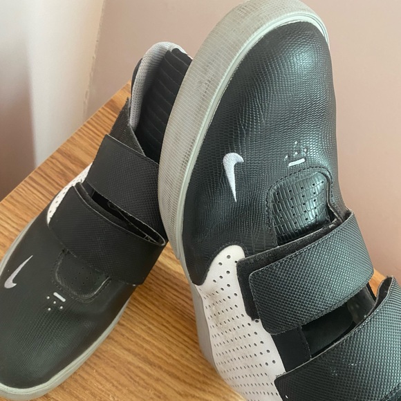 nike plus size tempo